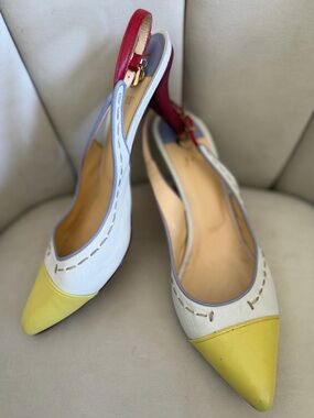 O Jour Vtg Pointed Toe Slingback Heels White Yellow Shoes Punps Y2K Red Heel 8.5